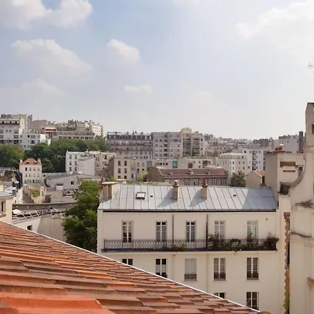 Duplex Atypique 70m2 Parc De Belleville Apartment Paris