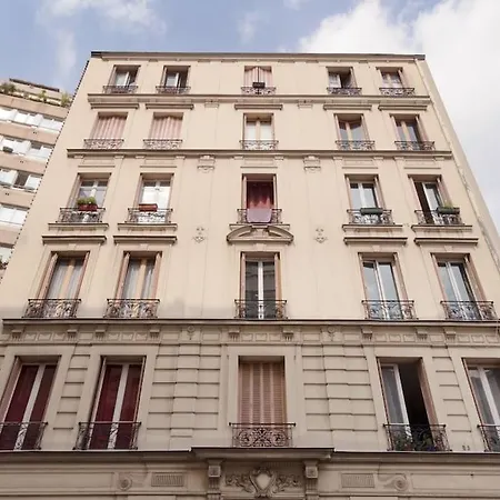 Duplex Atypique 70m2 Parc De Belleville Apartment