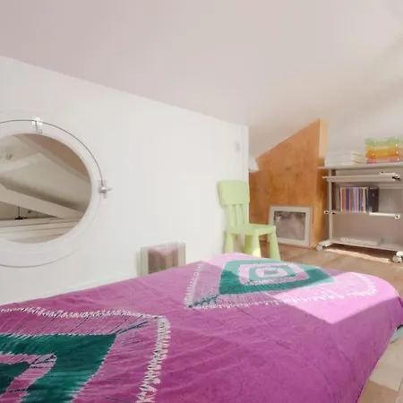 Apartment Duplex Atypique 70m2 Parc De Belleville